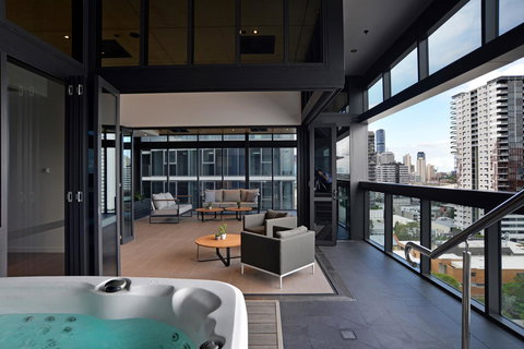 Brisbane One Apartments By CLLIX - Tourism Gold Coast 6