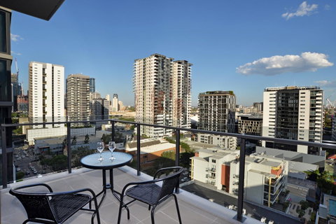 Brisbane One Apartments By CLLIX - Tourism Gold Coast 1