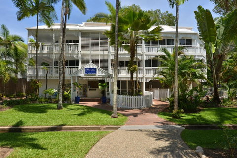 The White House Port Douglas - Tourism Gold Coast 0