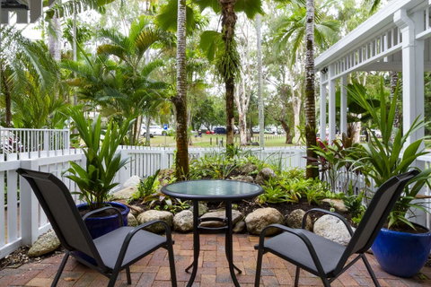 The White House Port Douglas - Tourism Gold Coast 9