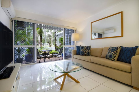 The White House Port Douglas - Tourism Gold Coast 3