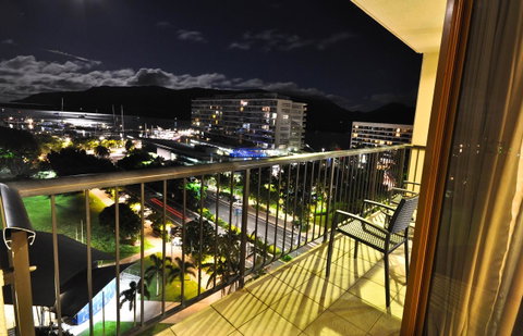 Pacific Hotel Cairns - Tourism Gold Coast 37
