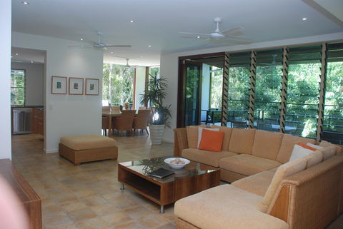 Sanctuary Palm Cove - Tourism Gold Coast 33