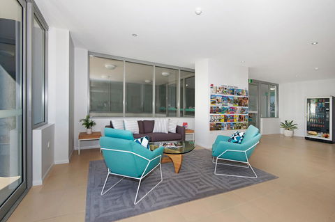Allure Hotel & Apartments - Tourism Gold Coast 18