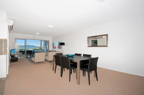Allure Hotel & Apartments - Tourism Gold Coast 30