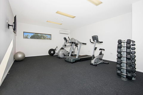 Allure Hotel & Apartments - Tourism Gold Coast 19