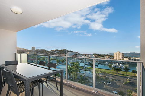 Allure Hotel & Apartments - Tourism Gold Coast 39