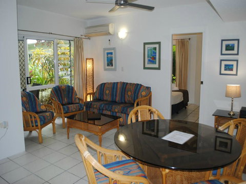 The Port Douglas Queenslander - Tourism Gold Coast 21