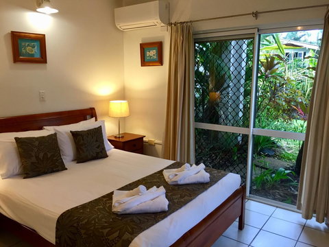 The Port Douglas Queenslander - Tourism Gold Coast 3