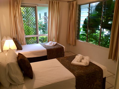 The Port Douglas Queenslander - Tourism Gold Coast 2