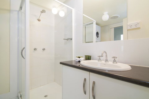 The Port Douglas Queenslander - Tourism Gold Coast 8