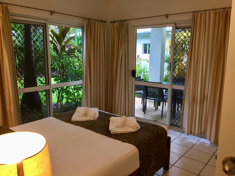 The Port Douglas Queenslander - Tourism Gold Coast 4