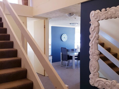 Surfers Chalet - Tourism Gold Coast 34