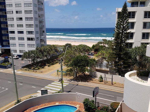 Surfers Chalet - Tourism Gold Coast 31