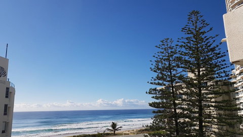 Surfers Chalet - Tourism Gold Coast 21