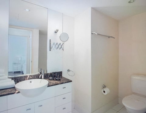 Circle Luxury Holidays - Tourism Gold Coast 1