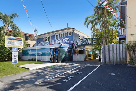 Backpackers In Paradise 18-35 Hostel - Tourism Gold Coast 29