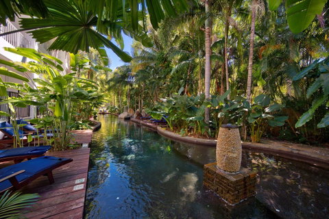 Palm Cove Paradise - Couples Spa Beach Getaway - Tourism Gold Coast 14