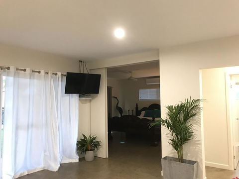 Whitsunday Luxury Homes - Tourism Gold Coast 12