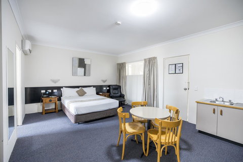 Emerald Maraboon Motor Inn - Gold Coast 26