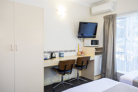 Emerald Maraboon Motor Inn - Gold Coast 43