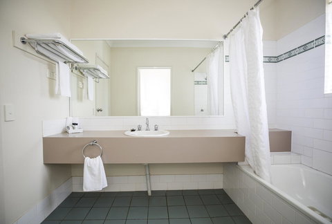 Emerald Maraboon Motor Inn - Gold Coast 25