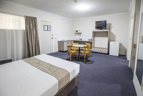 Emerald Maraboon Motor Inn - Gold Coast 28