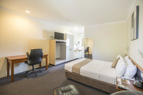 Emerald Maraboon Motor Inn - Gold Coast 32