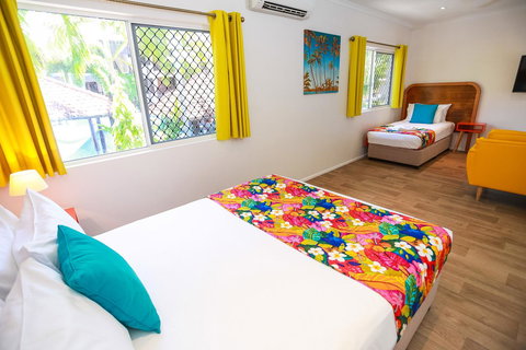 Port Douglas Motel - Tourism Gold Coast 3