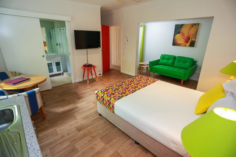 Port Douglas Motel - Tourism Gold Coast 14