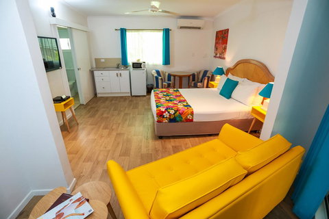 Port Douglas Motel - Tourism Gold Coast 19