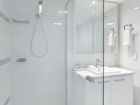 Serenity Apartments Noosa - Tourism Gold Coast 27