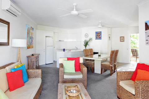 Serenity Apartments Noosa - Tourism Gold Coast 11