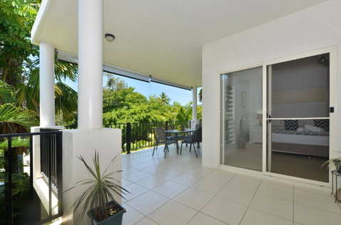 Bellevue At Trinity Beach - Tourism Gold Coast 12