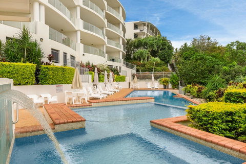 Bellevue At Trinity Beach - Tourism Gold Coast 0