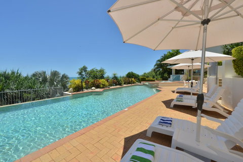Bellevue At Trinity Beach - Tourism Gold Coast 6