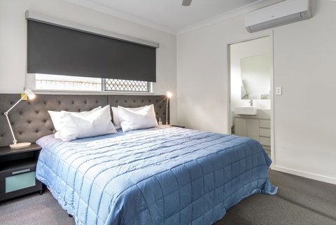 Blue Lagoon Villa A - Tourism Gold Coast 15