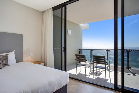 Iconic Kirra Beach Resort - Tourism Gold Coast 35