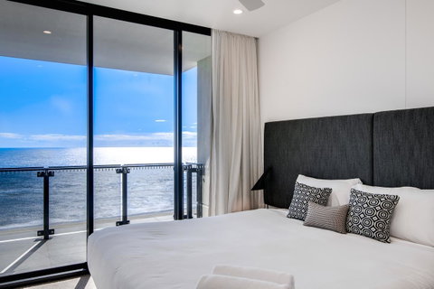 Iconic Kirra Beach Resort - Tourism Gold Coast 39