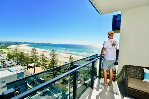 Iconic Kirra Beach Resort - Tourism Gold Coast 8