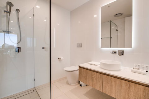 Iconic Kirra Beach Resort - Tourism Gold Coast 2