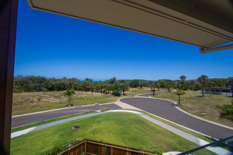 Agnes Sails - Gold Coast 32