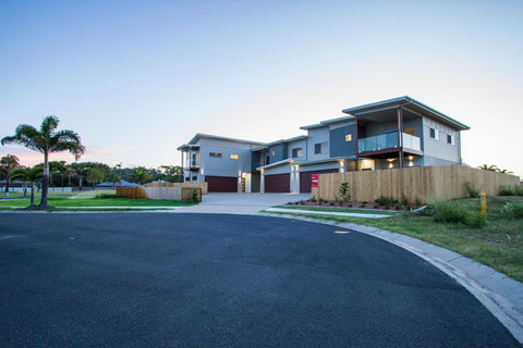 Agnes Sails - Gold Coast 5