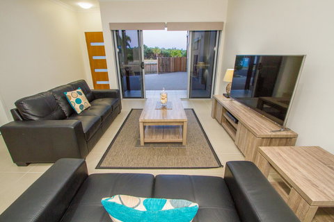 Agnes Sails - Gold Coast 7