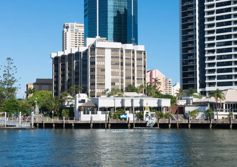 Tiki Hotel Apartments Surfers Paradise - Tourism Gold Coast 4