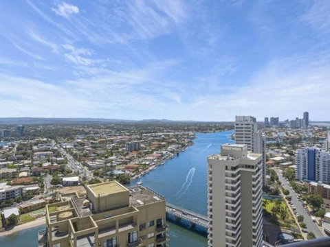 Beach Stay - Ocean & Riverview Resort Chevron Renaissance Central Surfers Paradise - Tourism Gold Coast 15