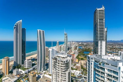 Beach Stay - Ocean & Riverview Resort Chevron Renaissance Central Surfers Paradise - Tourism Gold Coast 23
