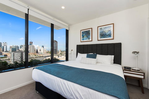 Ivy And Eve Apartments By CLLIX - Tourism Gold Coast 24