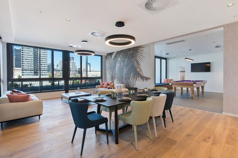 Ivy And Eve Apartments By CLLIX - Tourism Gold Coast 15