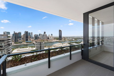 Ivy And Eve Apartments By CLLIX - Tourism Gold Coast 41
